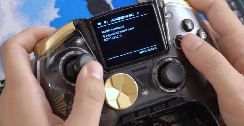 Imagen del artículo - Anbernic RG G01: controlador inalámbrico con pantalla y sensor