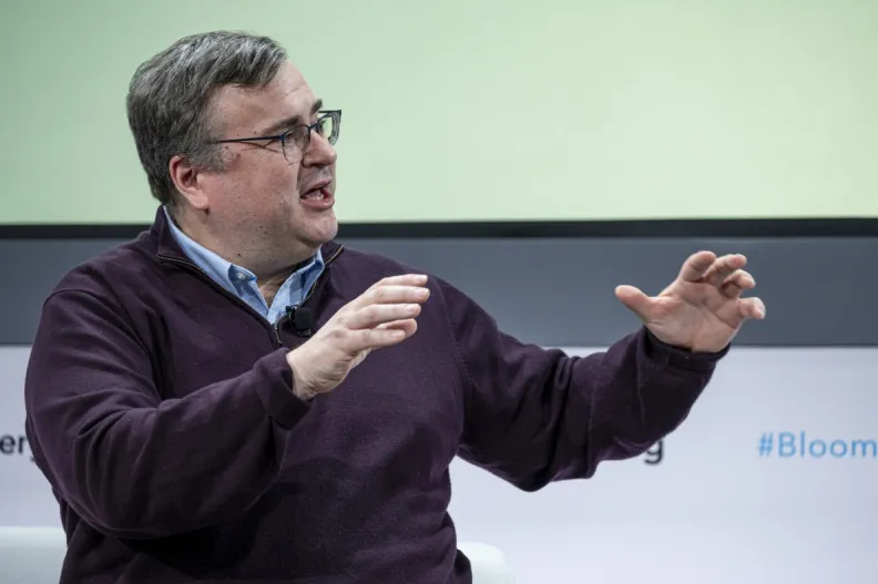 Imagen del artículo - Reid Hoffman exige acción a Silicon Valley