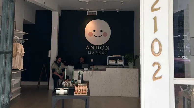 Imagen del artículo - Agente de IA abre boutique real: resumen diario