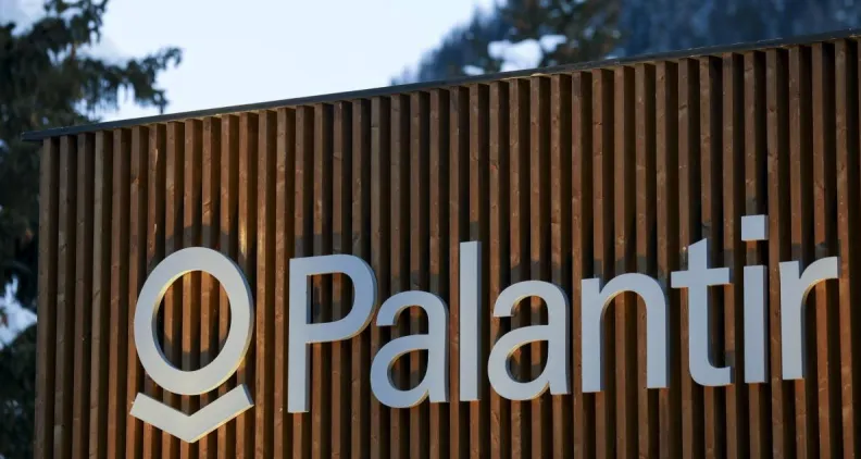 Imagen del artículo - Palantir y "La República Tecnológica": resumen y reacciones