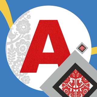 Una de las imágenes del historial de logotipos de esta comunidad