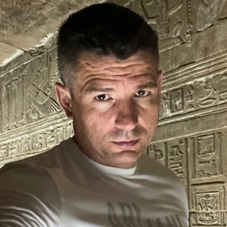 Логотип телеграм спільноти - Валентин Гладких Апокриф