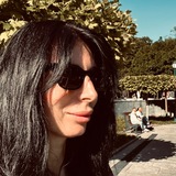 Логотип телеграм спільноти - 🖤💛Libertarianism of Ukraine🏆Zoya Kuskova