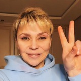 Логотип телеграм спільноти - Бабуся Світуся