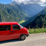 Logo de la comunidad de Telegram — 🚗🇺🇦 Wndrvan: vanlife, подорожі, Астурія Asturias Астурыя 🇪🇸