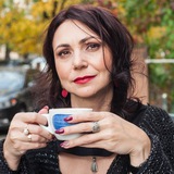 Логотип телеграм спільноти - Уляна Андрусів | Allure