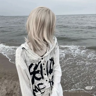 Логотип телеграм спільноти - >𝐥𝐨𝐯𝐢𝐤𝐬:
