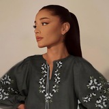Логотип телеграм спільноти - AriGrande UA