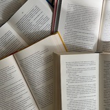 Логотип телеграм спільноти - BookMermaid &amp; life 🧜🏼‍♀📚🌿