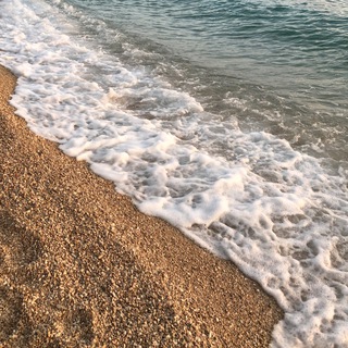 Логотип телеграм спільноти - Saviour🤍