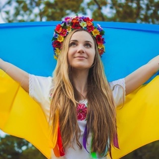 Логотип телеграм спільноти - Українки найкращі 🇺🇦
